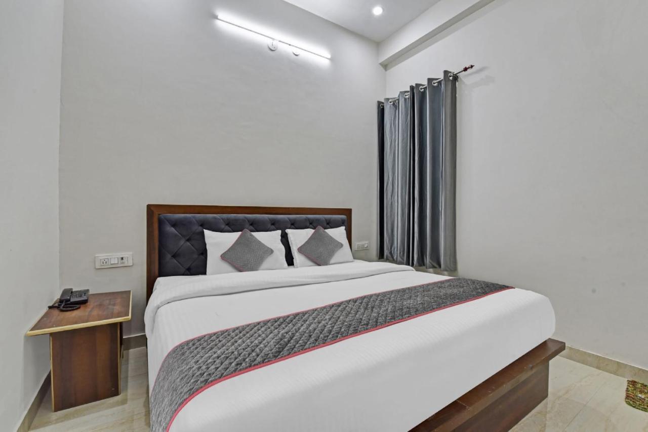 Super Oyo Collection O Hotel Legend جايبور المظهر الخارجي الصورة