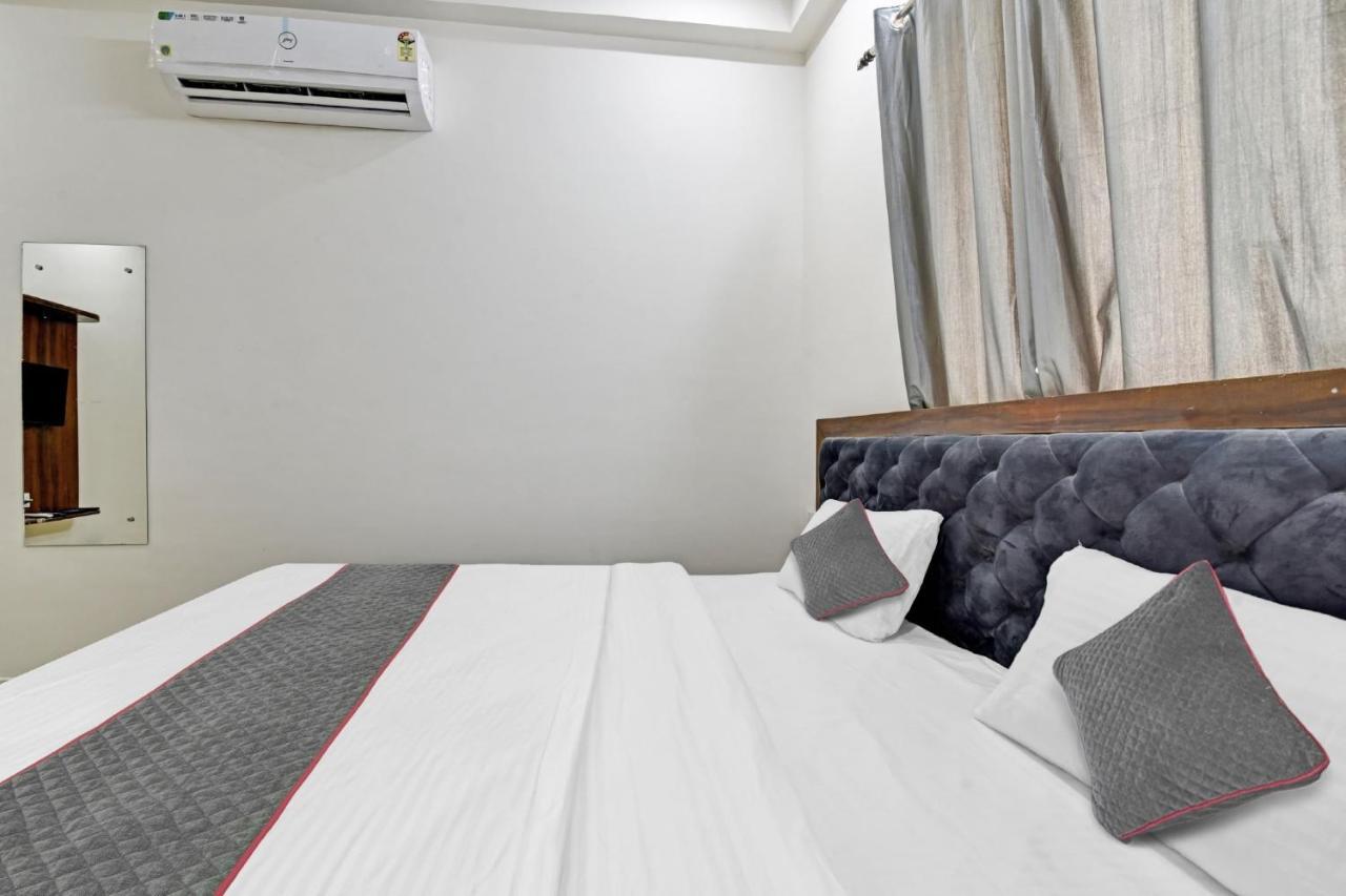 Super Oyo Collection O Hotel Legend جايبور المظهر الخارجي الصورة